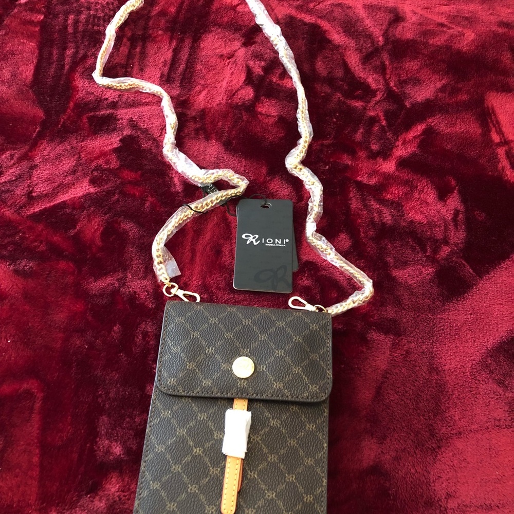 Rioni made in Italy~Cellular Phone Holder on detachable gold tone chain NWT